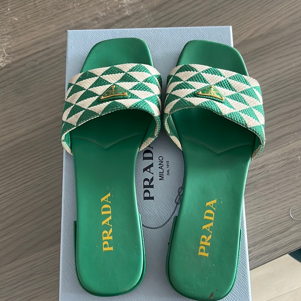 Authentic Prada sandals good condition and super comfy! - Picture 2 of 6